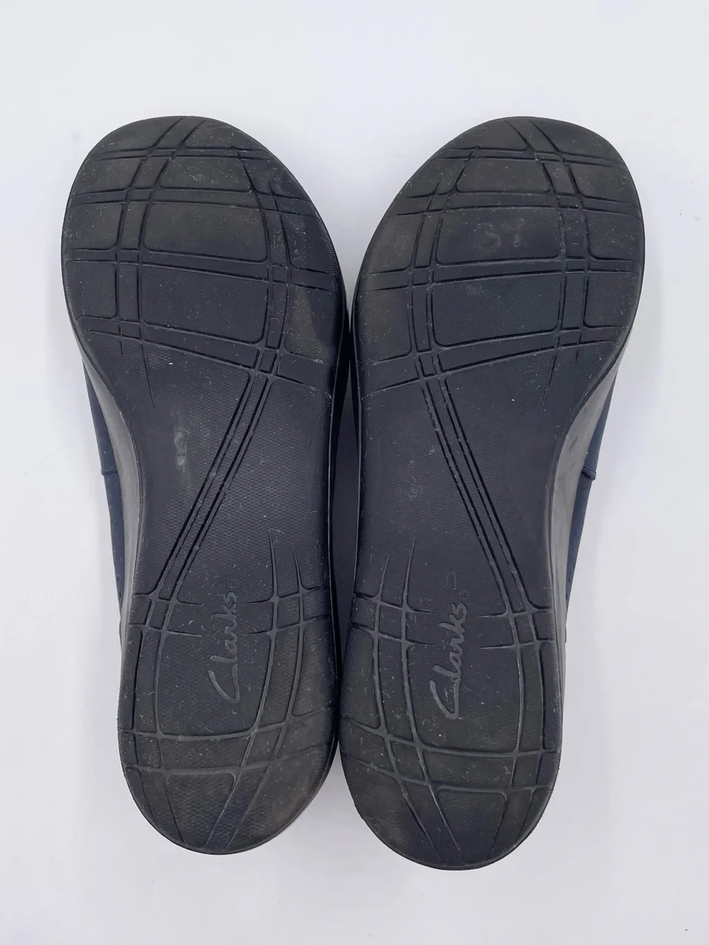Clarks Collection Suttyn Kaylie Slip-On Shoes Size 7 Navy Blue Nubuck Leather